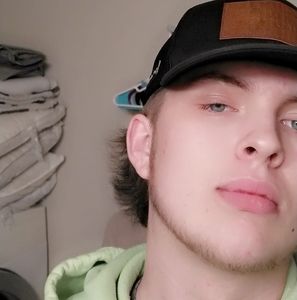 Meet your Posher, Fred